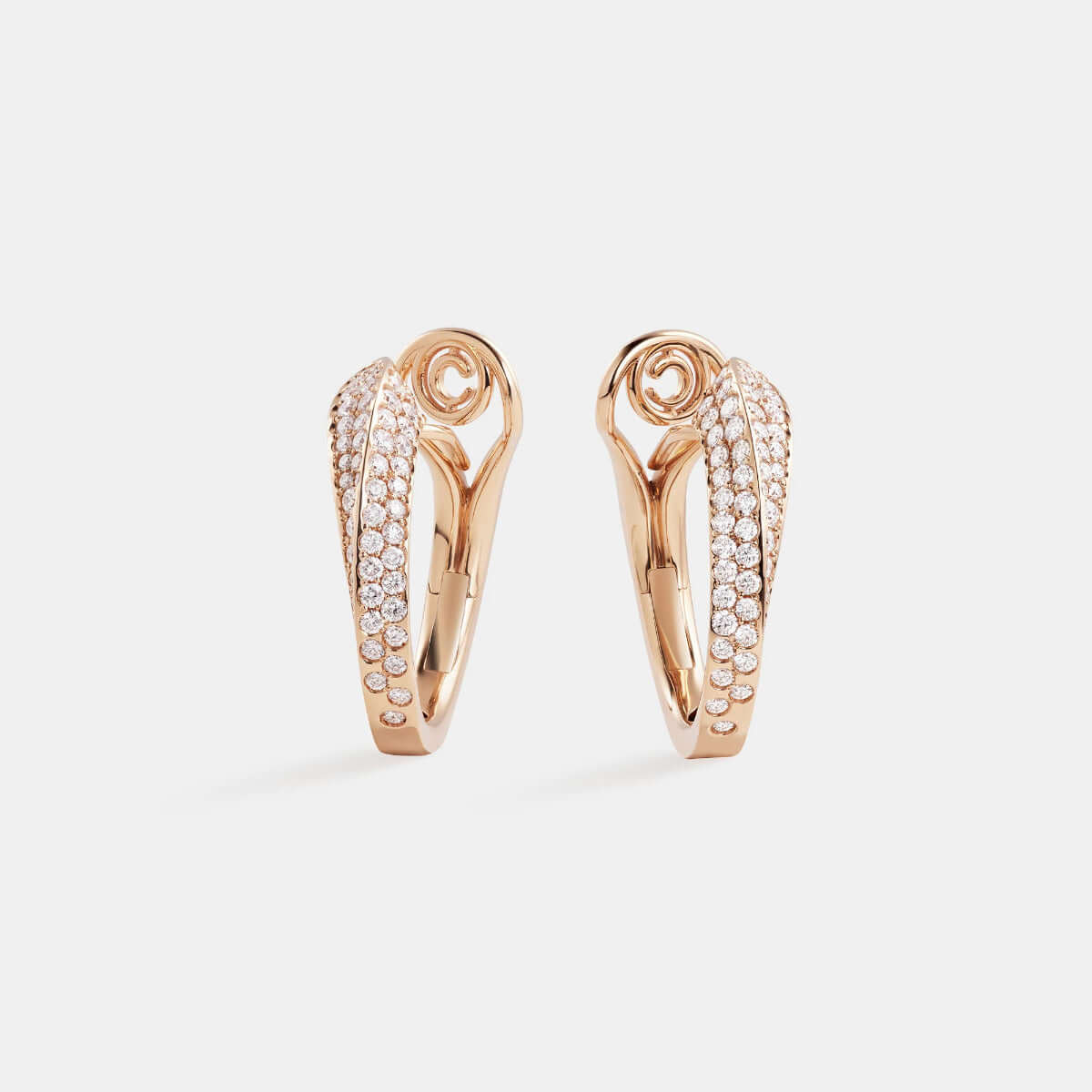 Orecchini Like Slim Full Pavè Oro Rosa, orecchini in oro rosa 18 kt con diamanti naturali, eleganza e luminosità.
