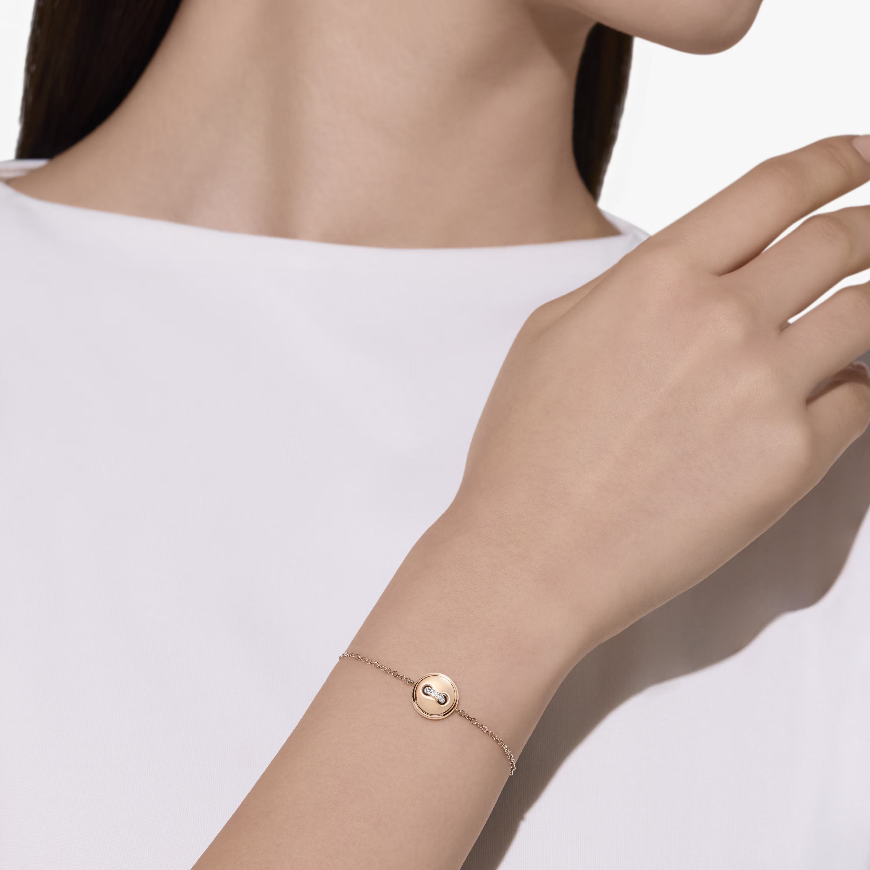 Pom Pom Dot Necklace in White and Grey Mother of Pearl