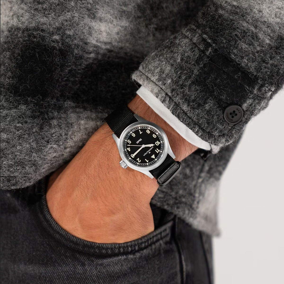 Khaki Field Quartz 38mm