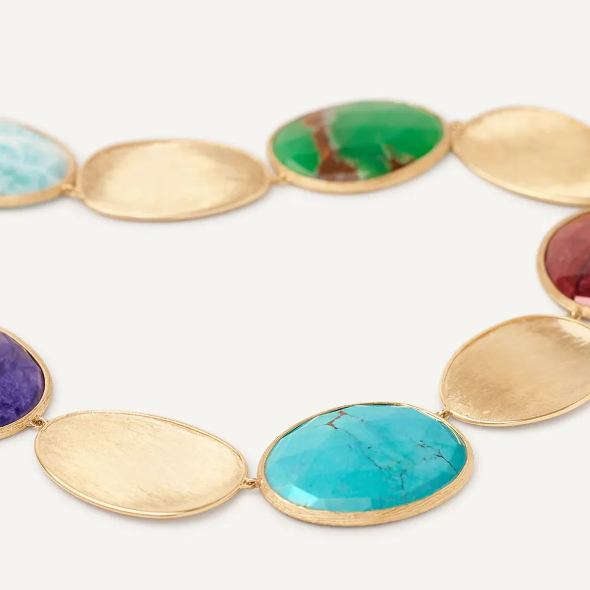 Collier in oro giallo e mix di gemme