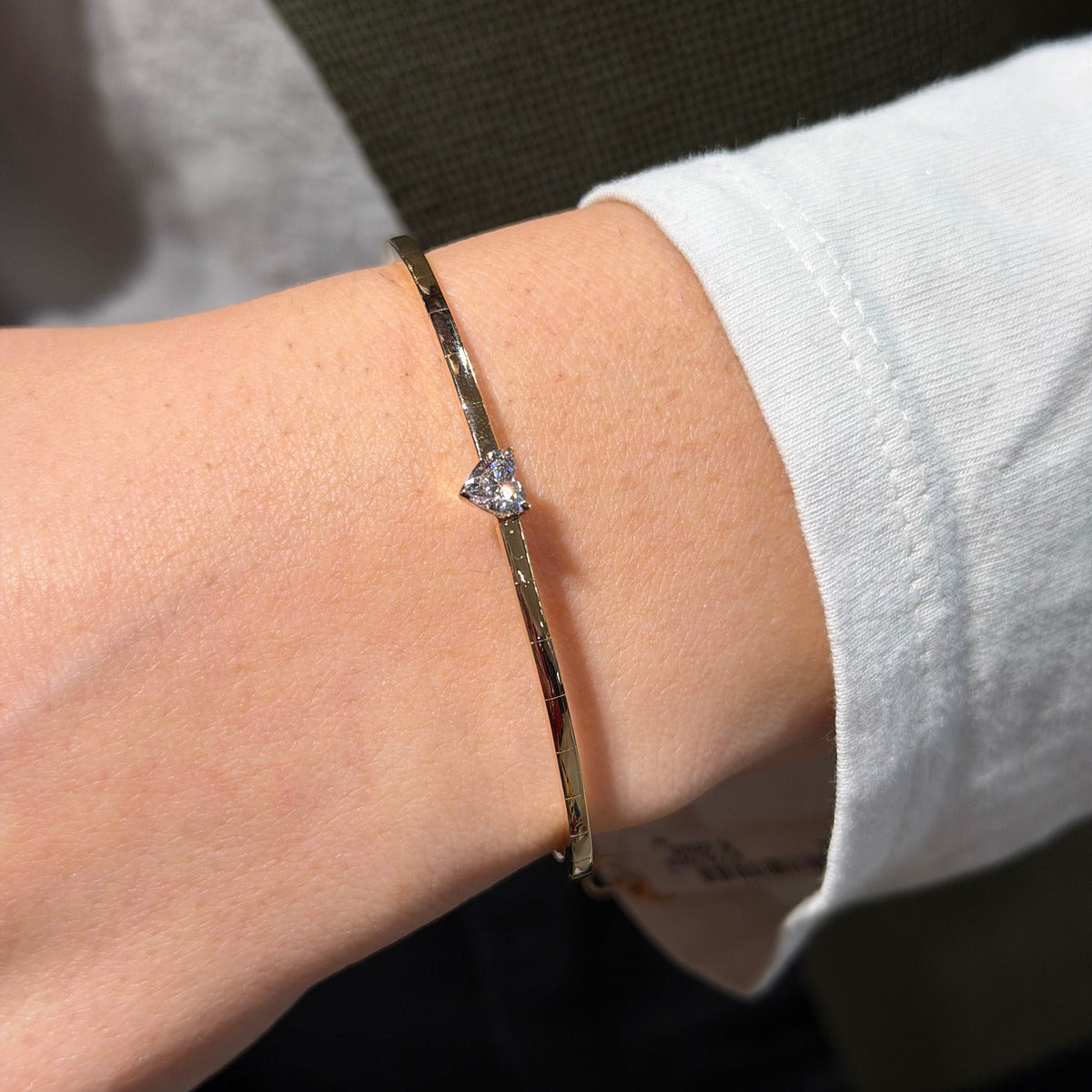 Bracciale Semirigido Diamante taglio Cuore