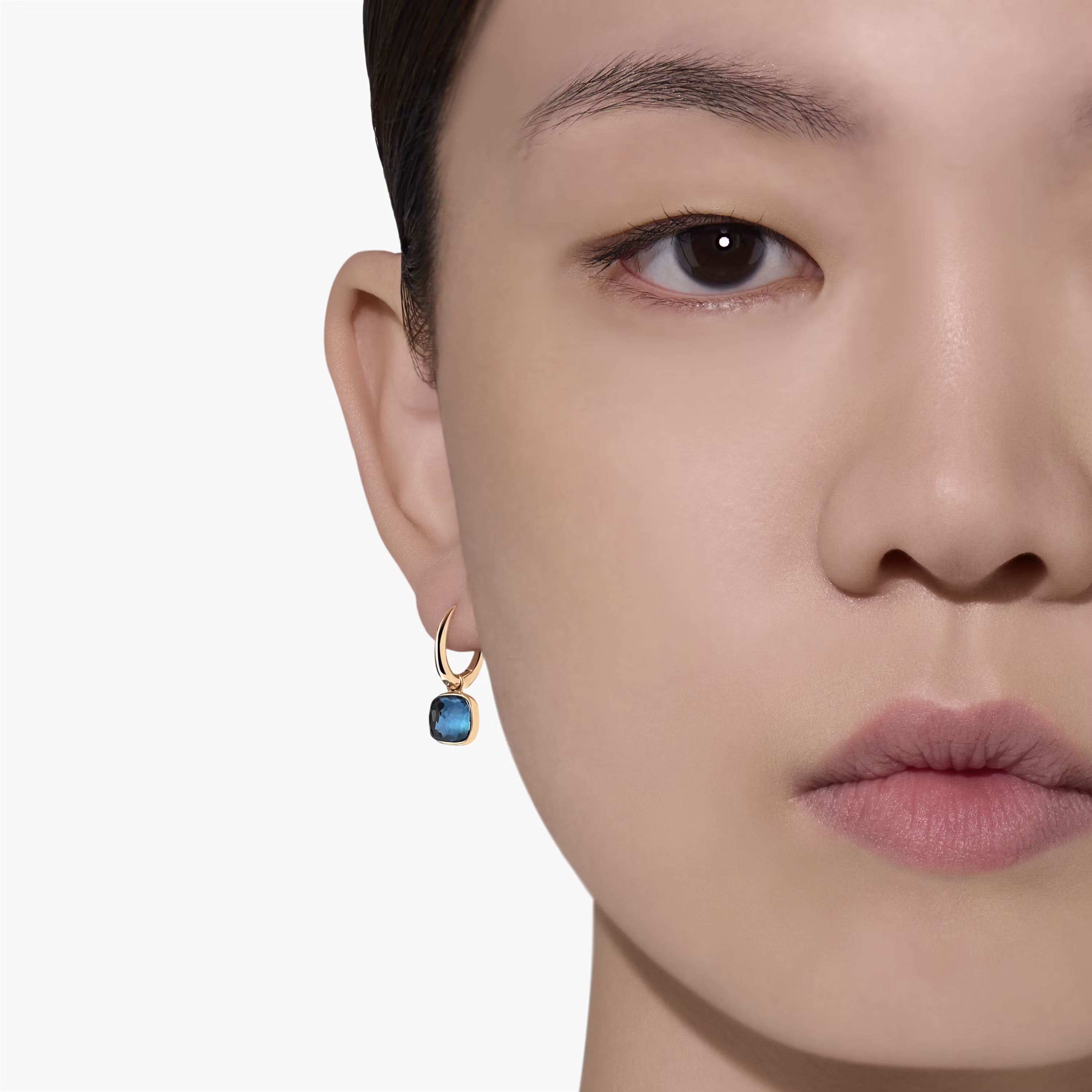 Orecchini Nudo Mini Topazi Blu London