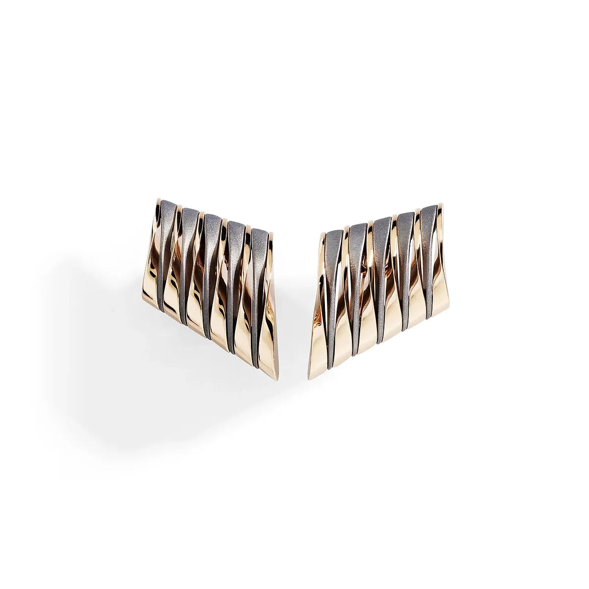 Eclipse Endless Earrings in White Gold and Diamonds