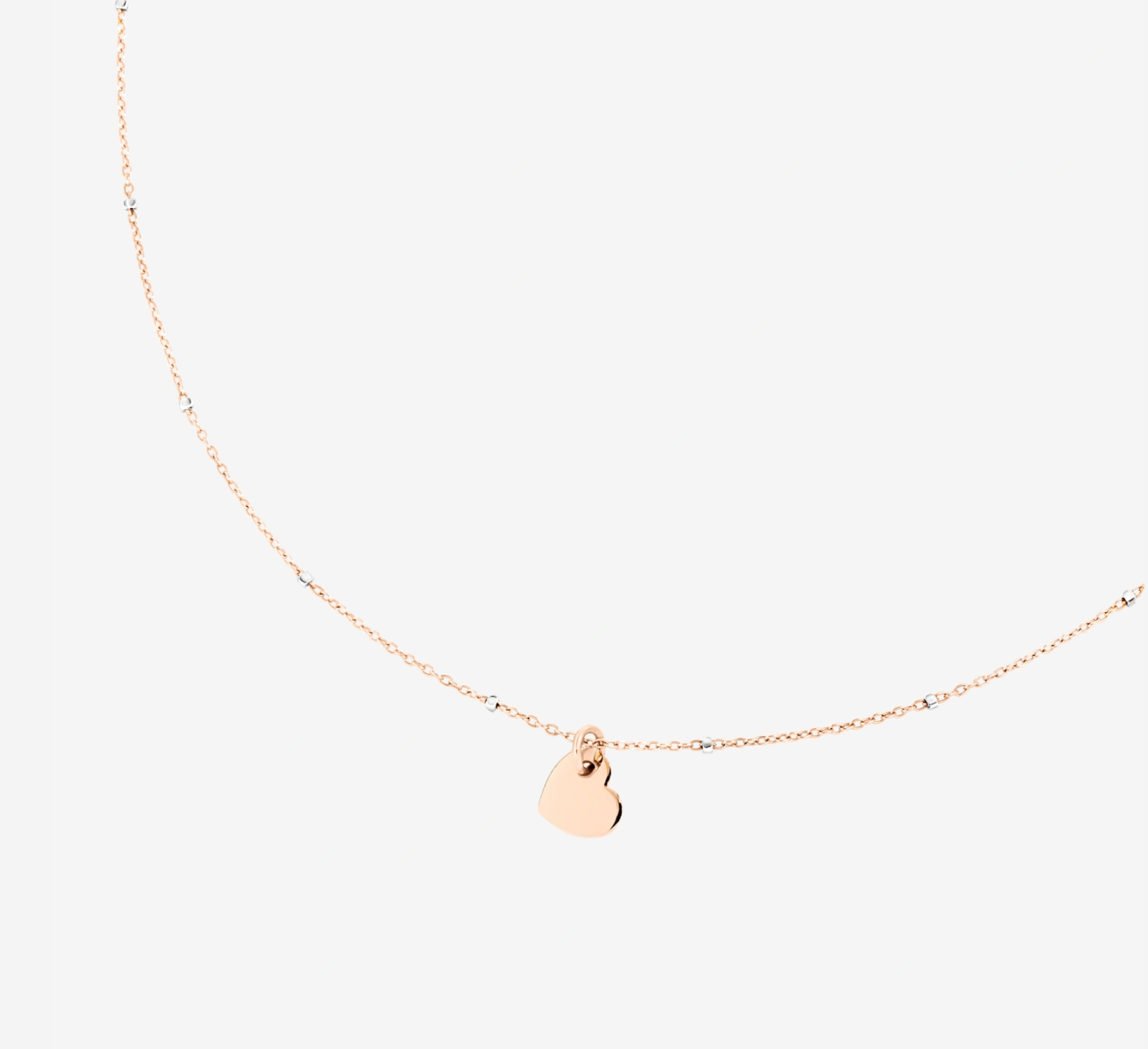Collana Mini Cuore: Eleganza Semplice e Romantica